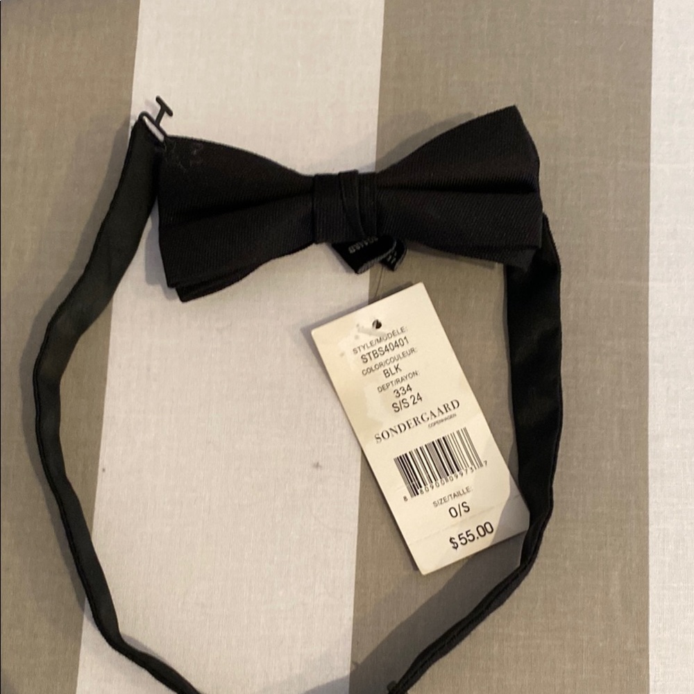 BNWT Black Bow Tie